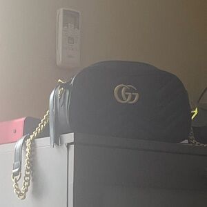 Gucci Black Quilted Shoulder Bag